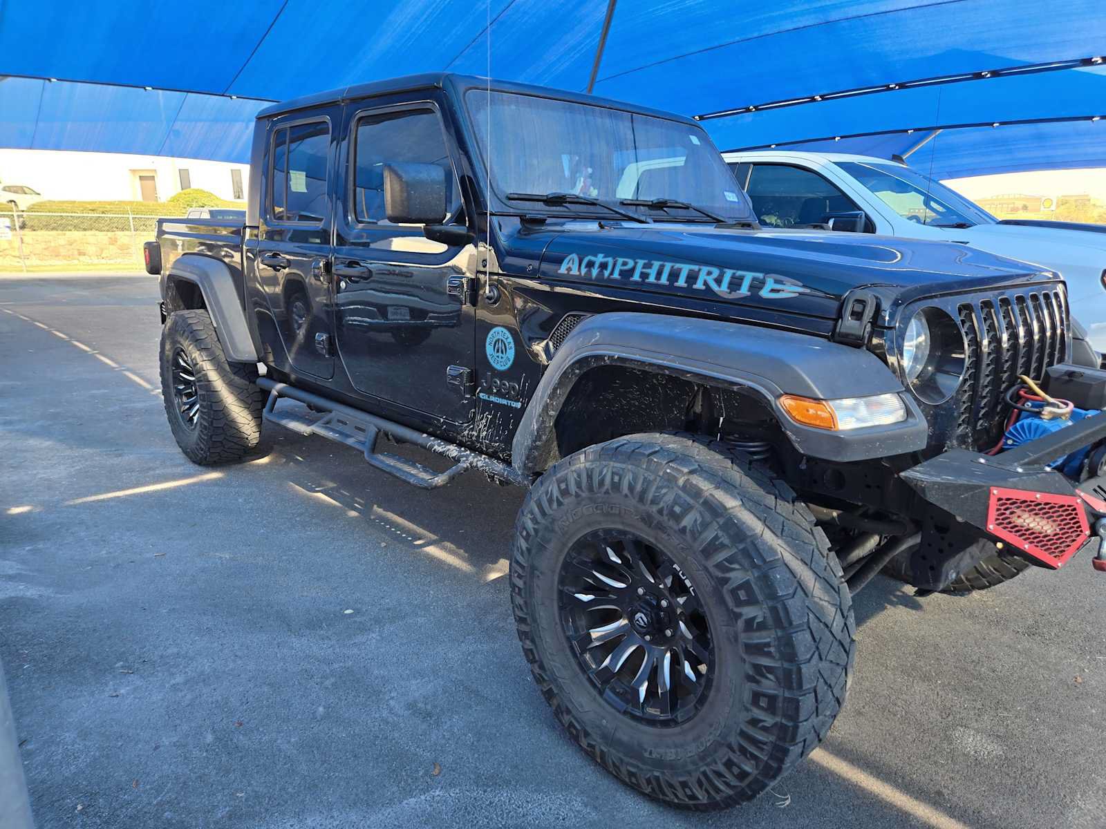 Used 2020 Jeep Gladiator Sport AWD/4WD image 2
