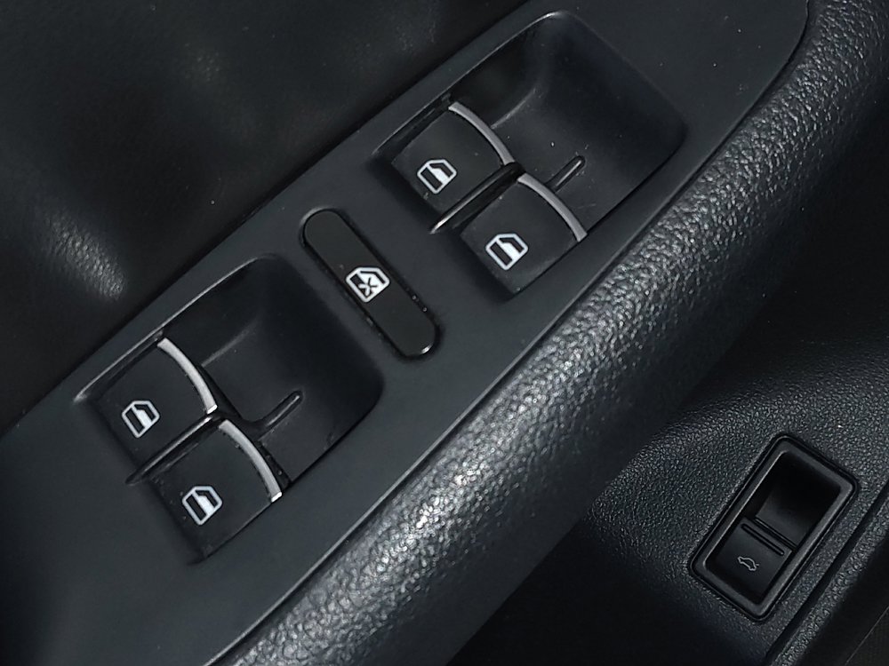 Used 2016 Volkswagen Jetta GLI SEL FWD image 27