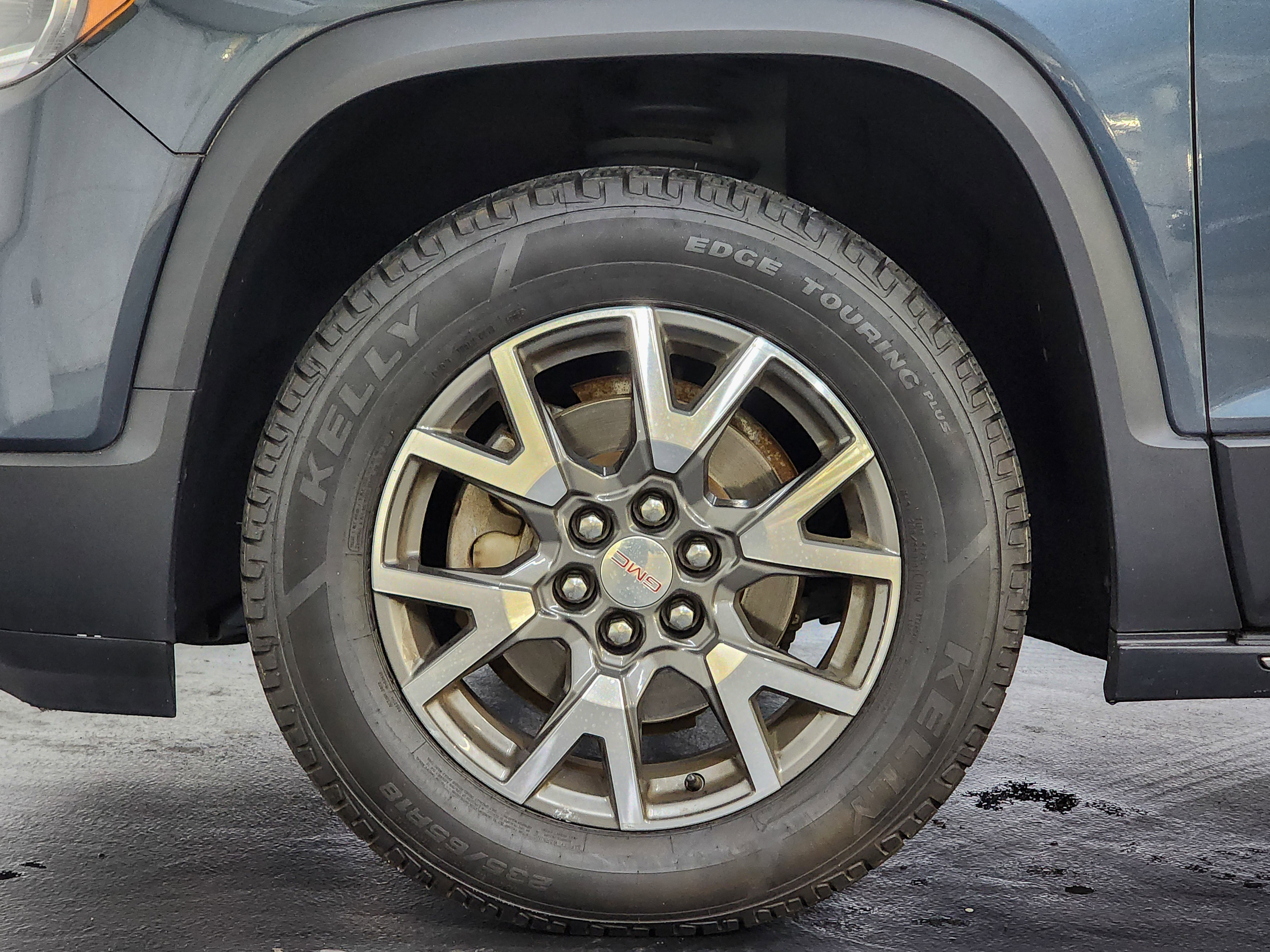 Used 2020 GMC Acadia SLE image 50