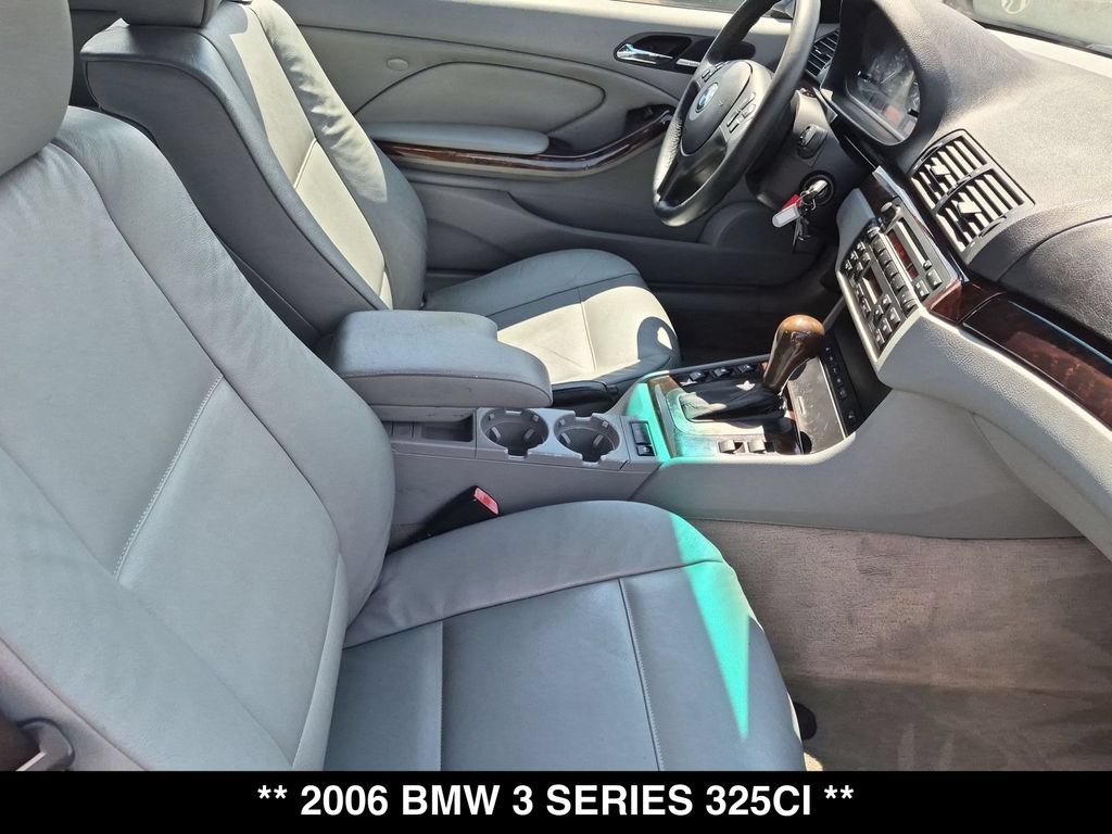 Used 2006 BMW 325Ci Convertible RWD image 23