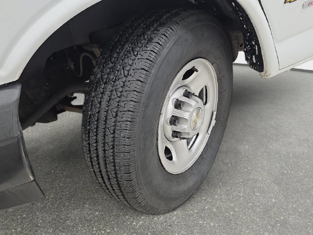 Used 2020 Chevrolet Express 2500 w/ Driver Convenience Package RWD image 27