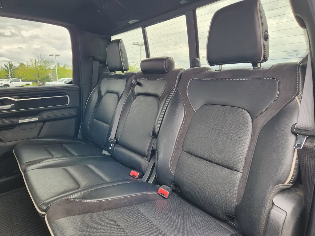 Used 2021 RAM 1500 Laramie w/ Sport Appearance Package AWD/4WD image 4