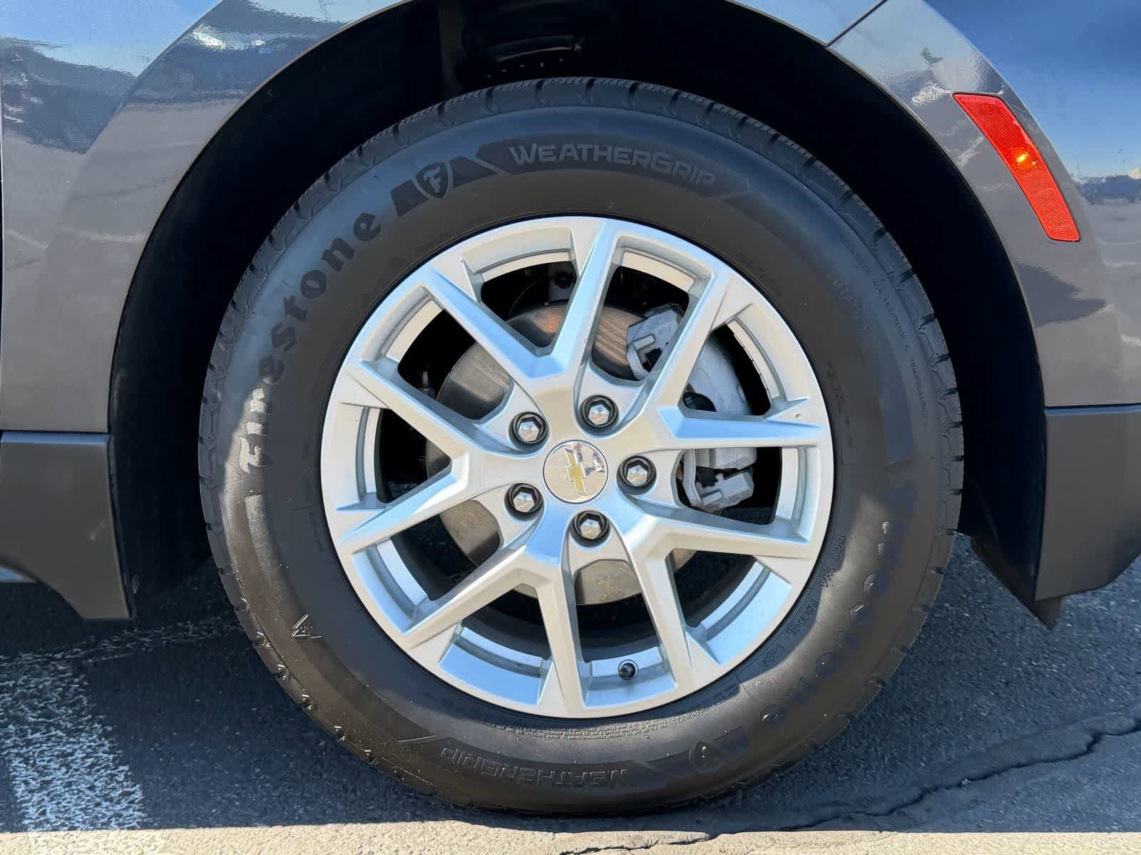 Used 2022 Chevrolet Equinox LT FWD image 9