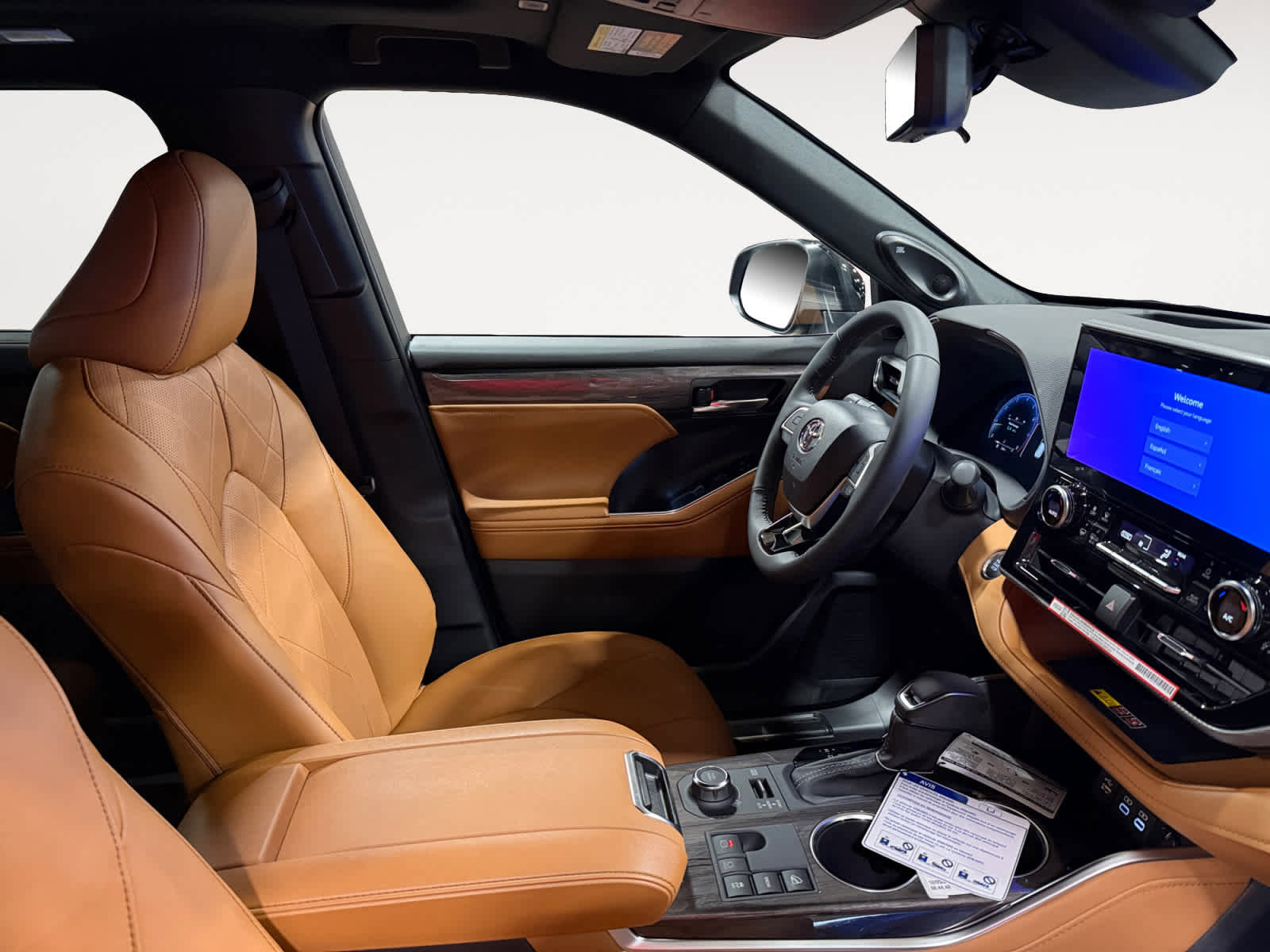 Used 2026 Toyota Highlander Platinum image 15