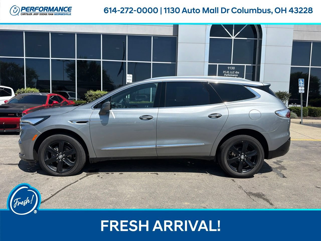 Used 2024 Buick Enclave Essence w/ Sport Touring Edition FWD image 5