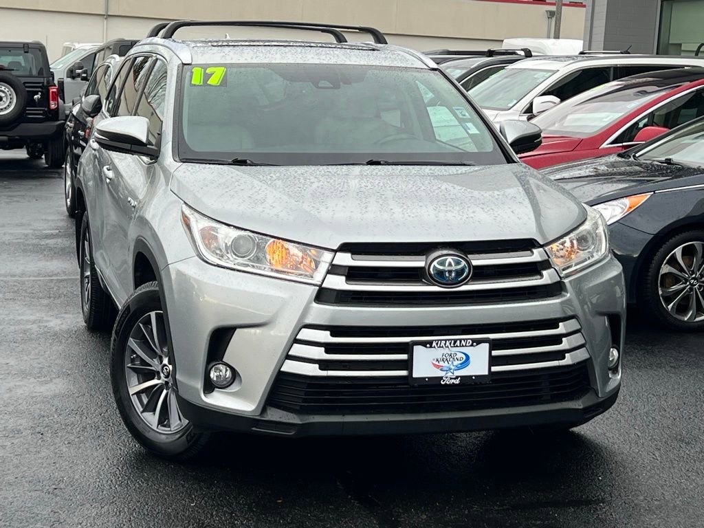 Used 2017 Toyota Highlander XLE