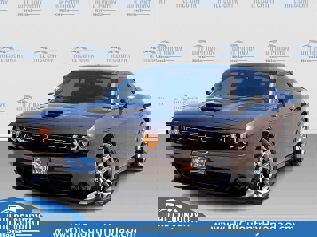 Used 2023 Dodge Challenger GT image 1