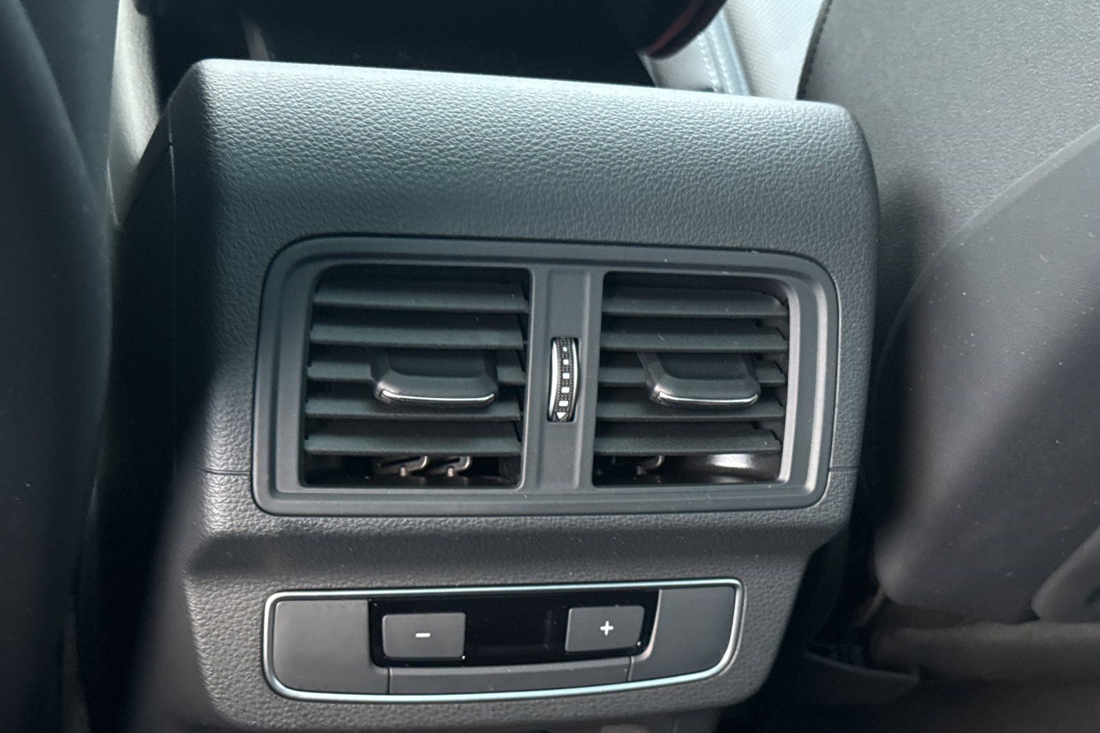 Used 2023 Audi Q5 2.0T Premium Plus image 16