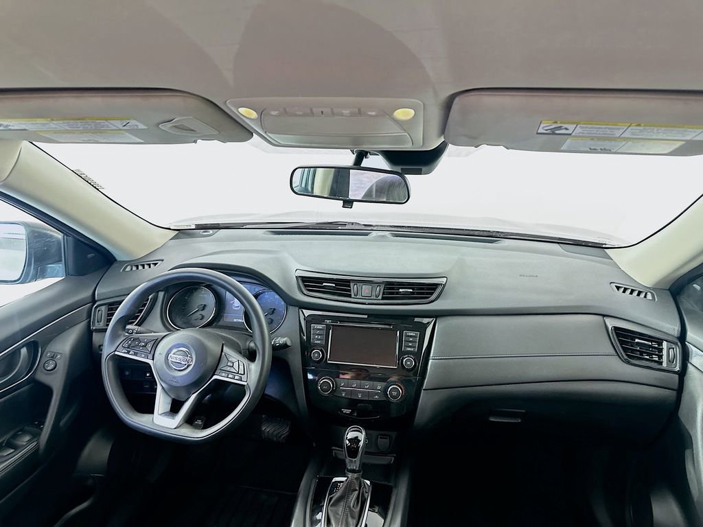 Used 2020 Nissan Rogue S image 21