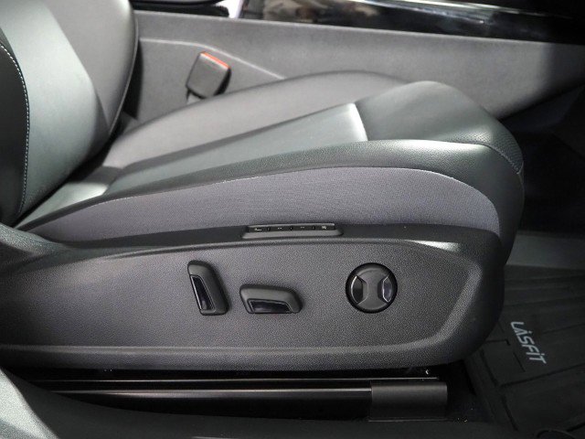 Used 2023 Volkswagen ID.4 Pro S image 59