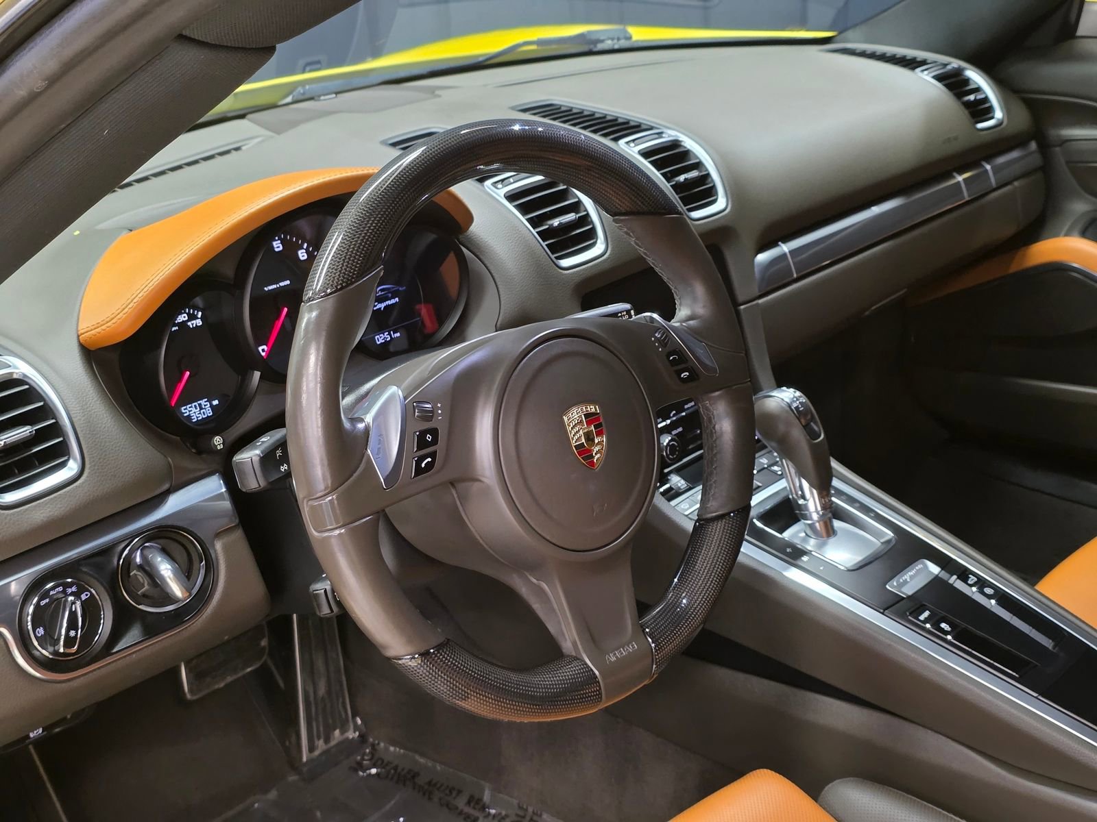 Used 2015 Porsche Cayman image 23