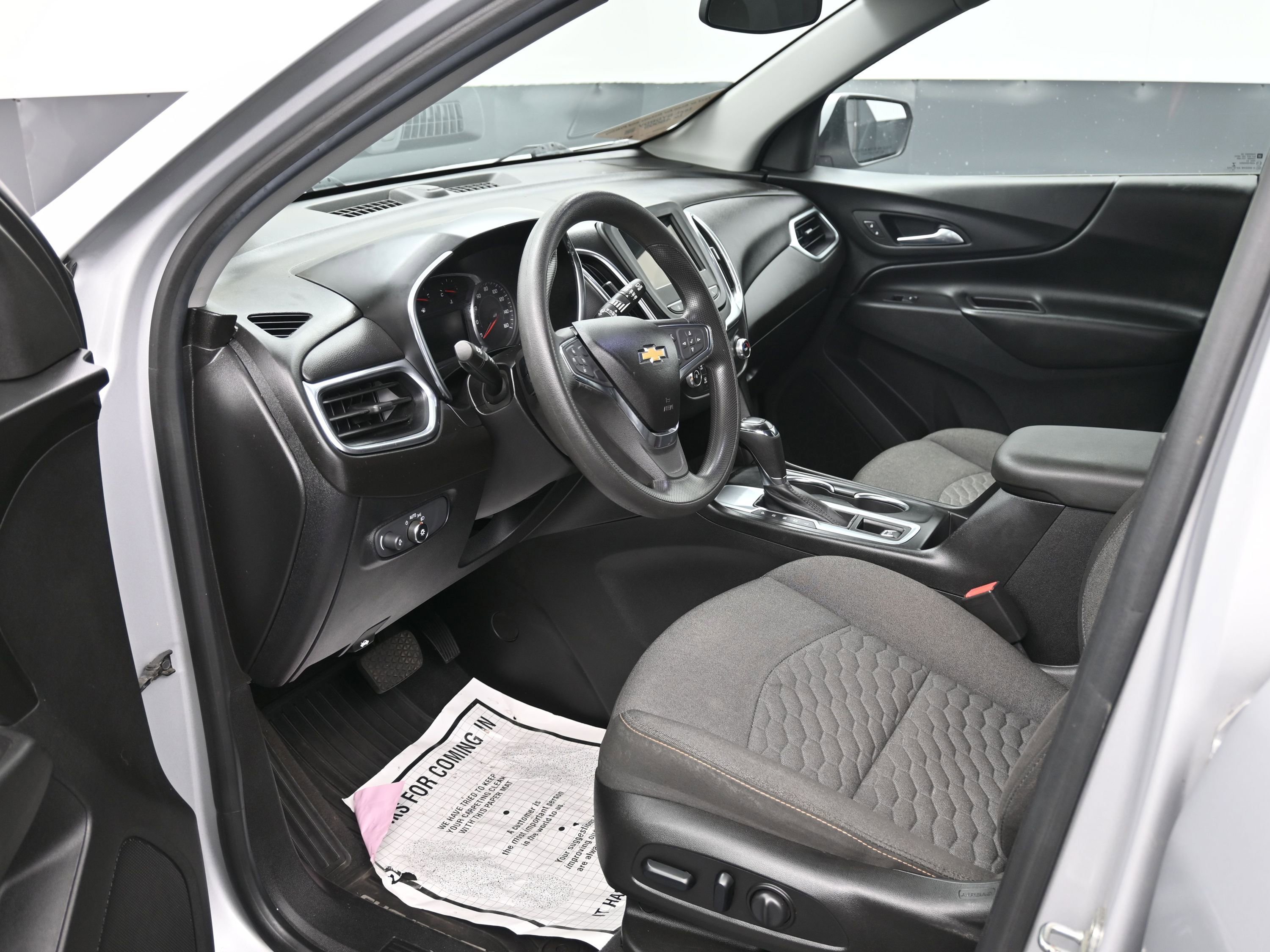 Used 2019 Chevrolet Equinox LT image 21