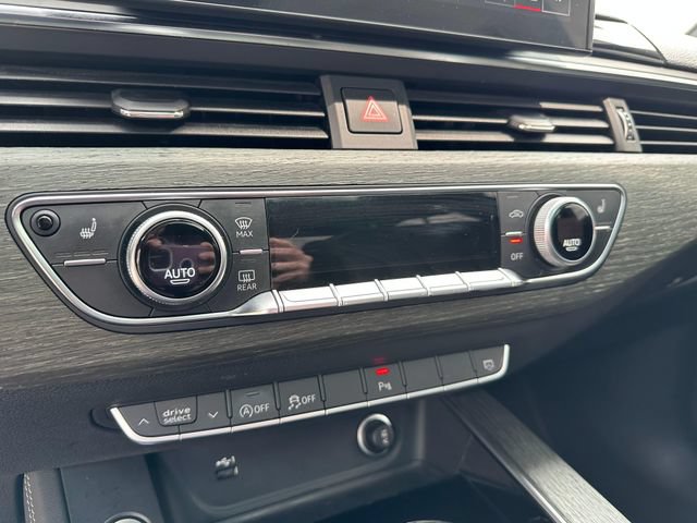 Used 2023 Audi A4 2.0T Premium Plus AWD/4WD image 18