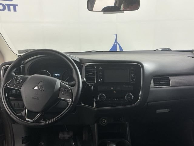 Used 2016 Mitsubishi Outlander SE FWD image 33