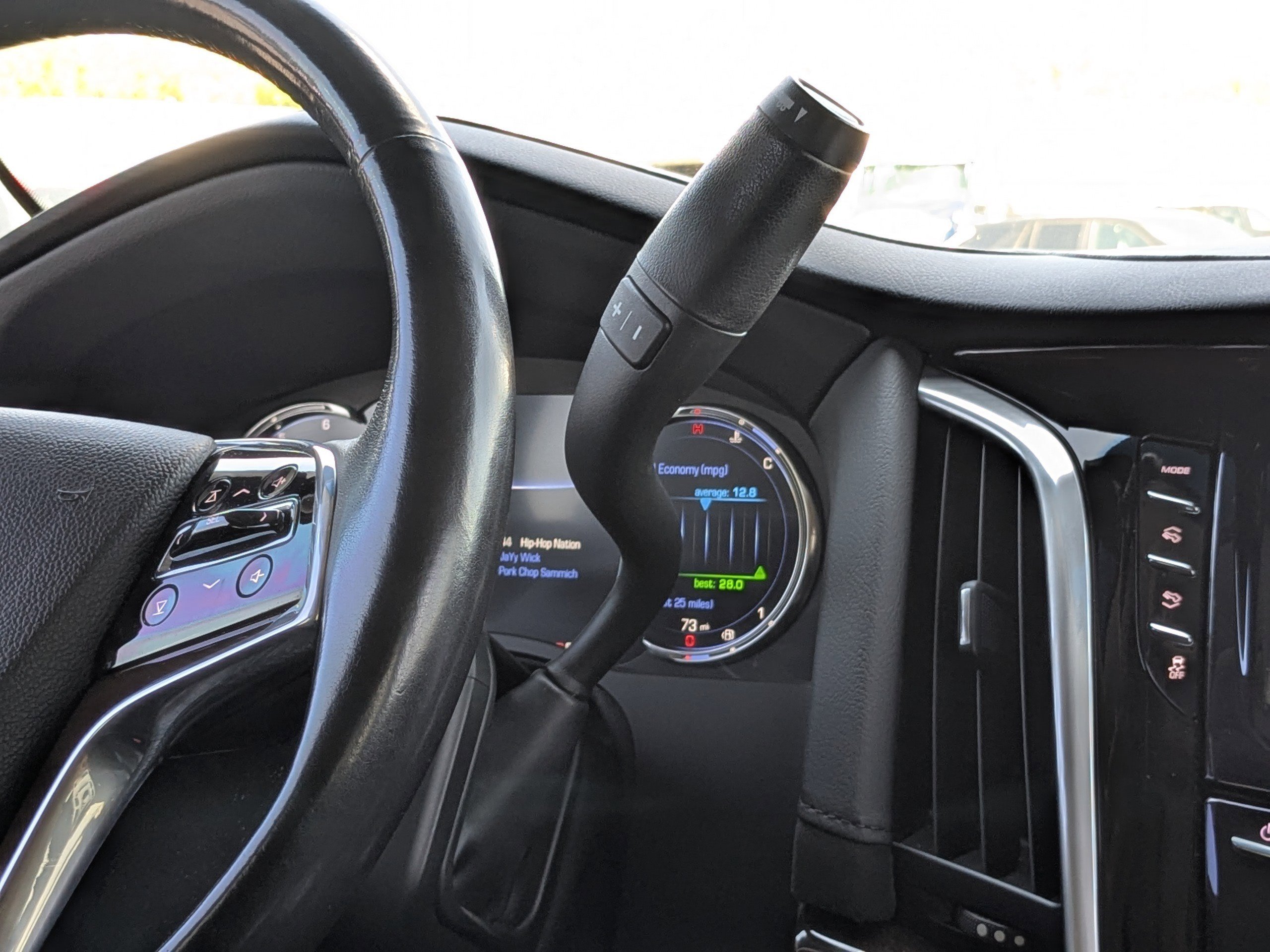 Used 2019 Cadillac Escalade Premium Luxury image 21