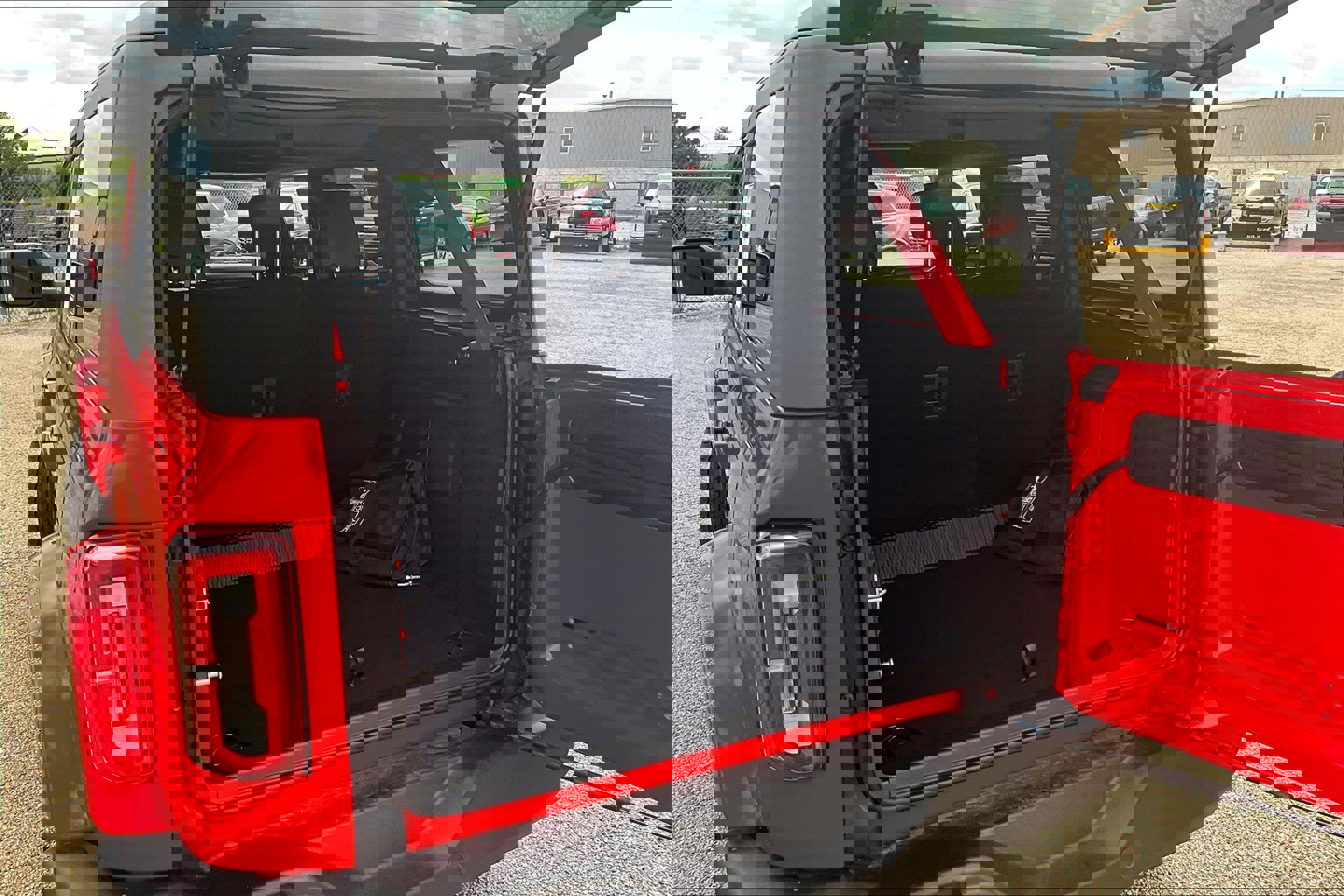 Used 2024 Ford Bronco Outer Banks image 19