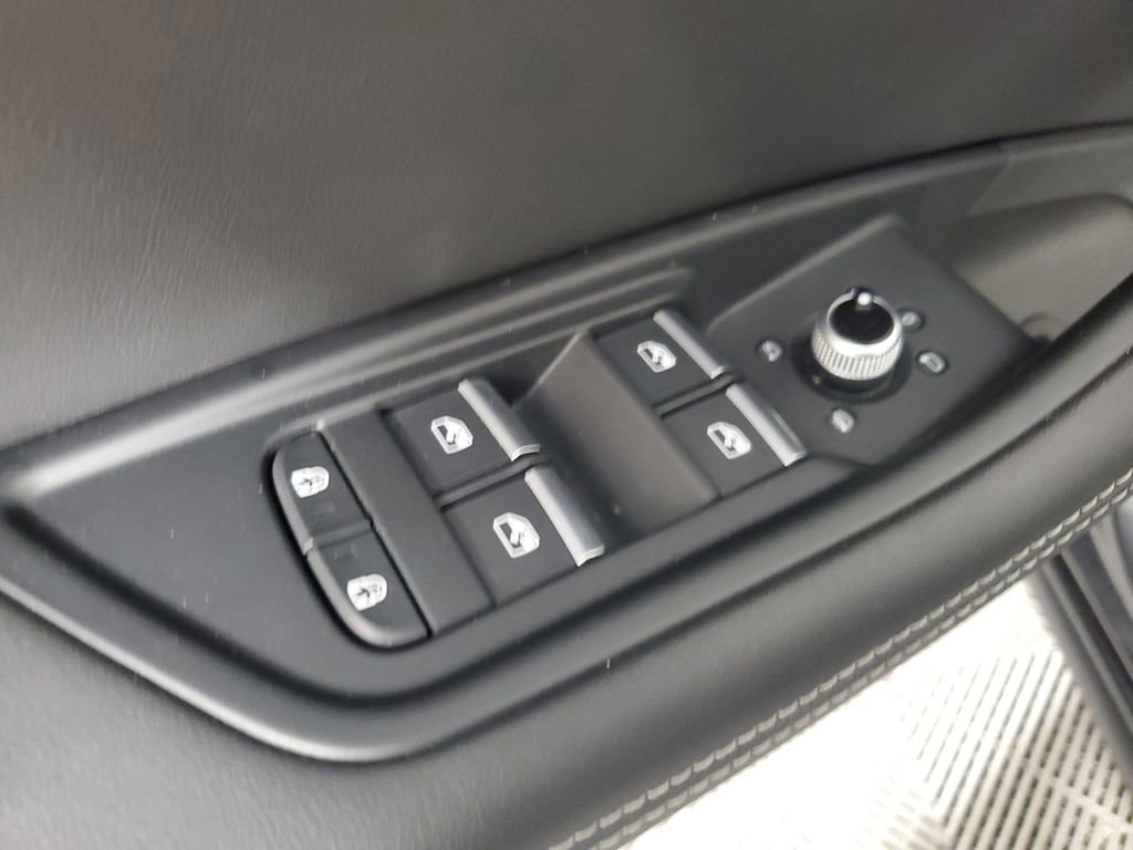 Used 2021 Audi A4 2.0T Premium Plus image 18