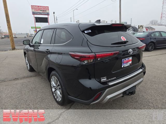 Certified 2026 Toyota Highlander Platinum image 29