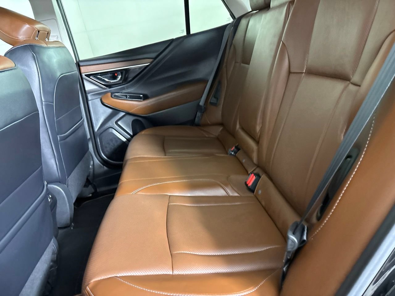 Used 2020 Subaru Outback Touring AWD/4WD image 24