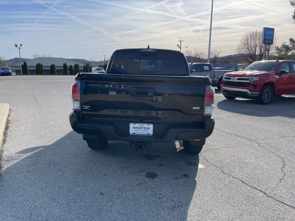 Used 2021 Toyota Tacoma TRD Sport w/ Technology Package image 49