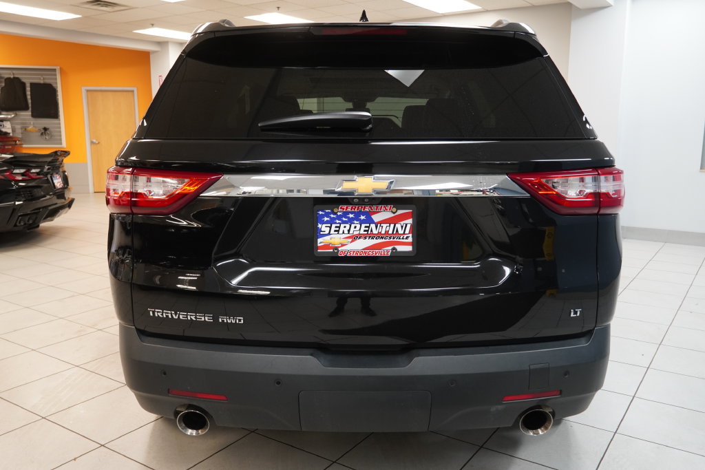 Used 2021 Chevrolet Traverse LT w/ LT Premium Package AWD/4WD image 11