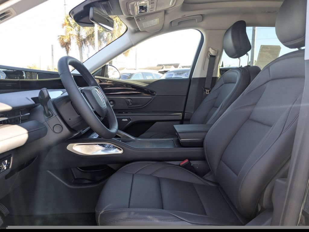 New 2026 Lincoln Nautilus Premier w/ Equipment Group 102A AWD/4WD image 21