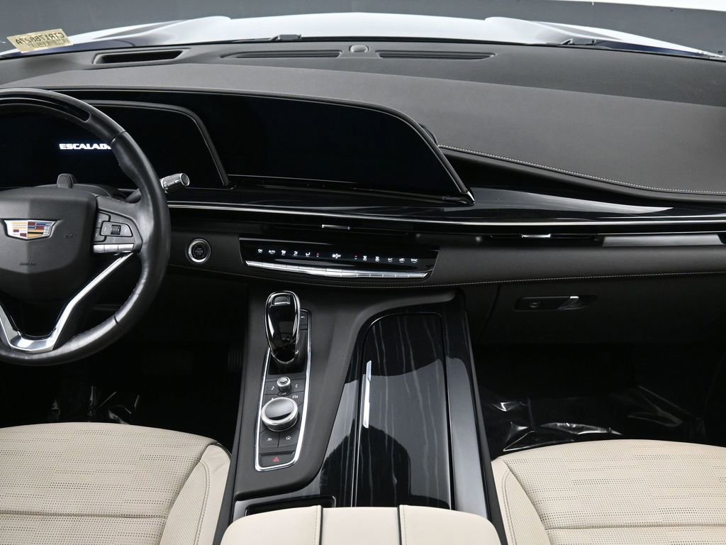 Certified 2024 Cadillac Escalade ESV Sport image 4