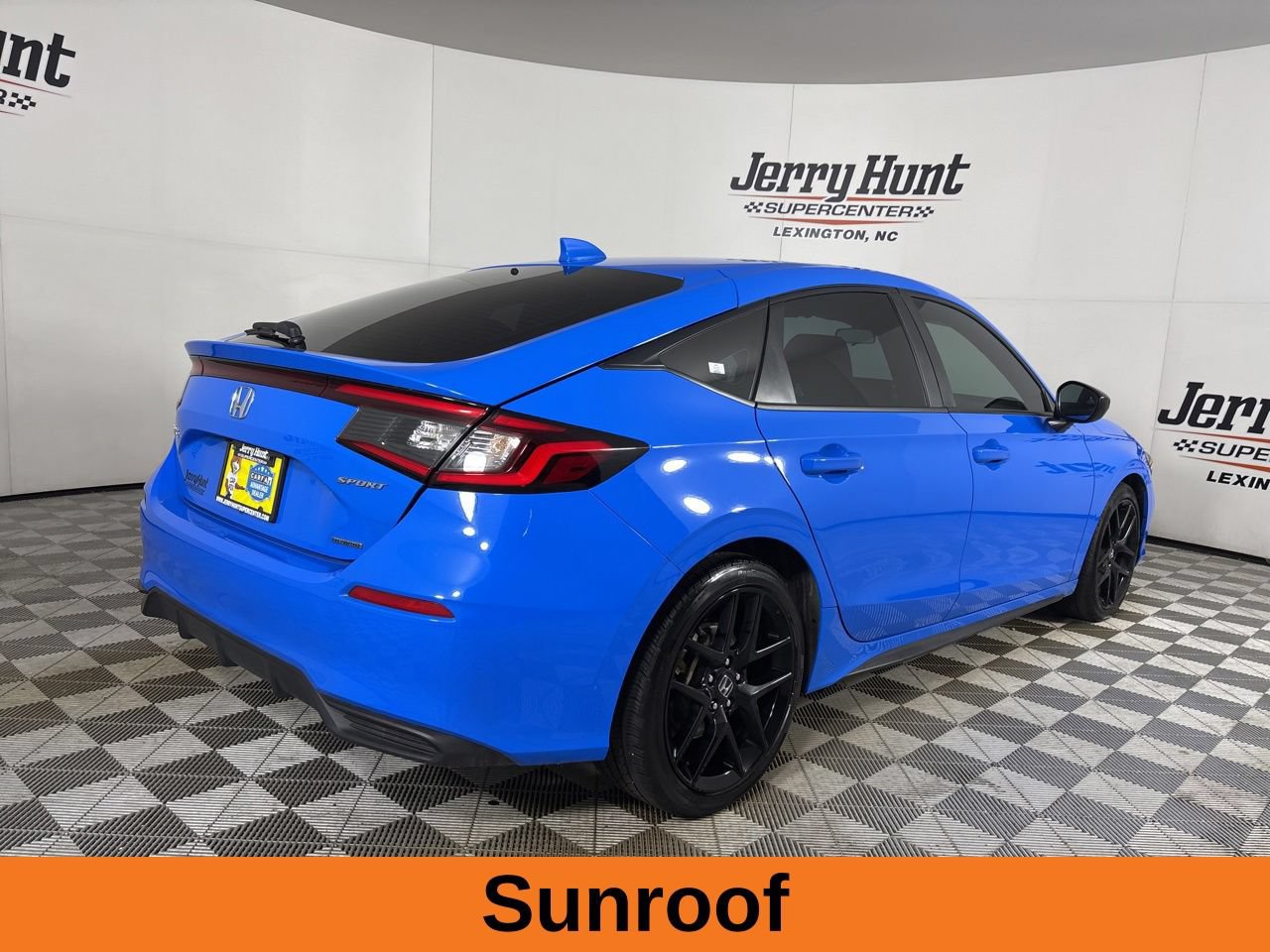 Used 2025 Honda Civic Sport image 5