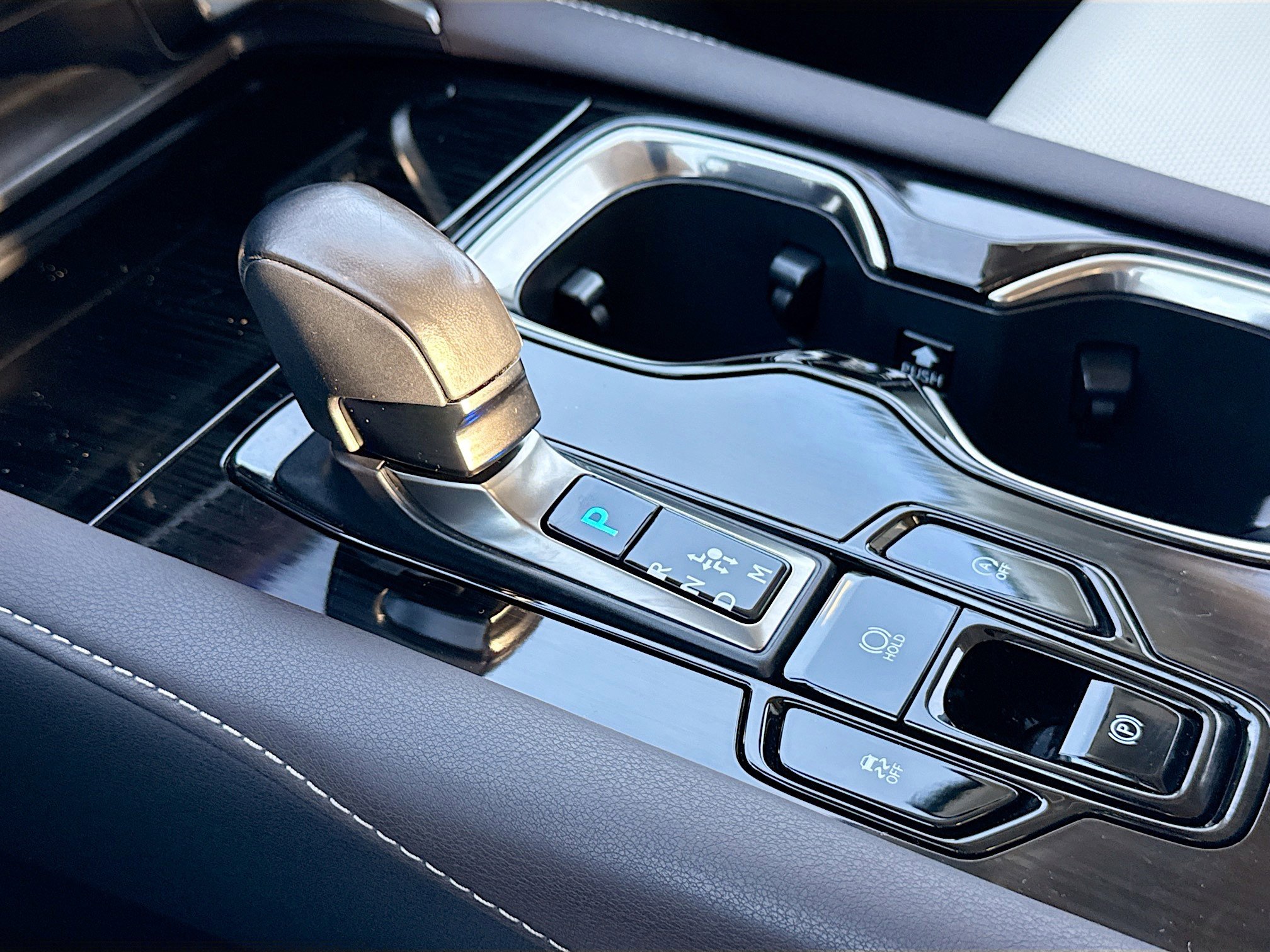 Used 2024 Lexus RX 350 FWD image 29