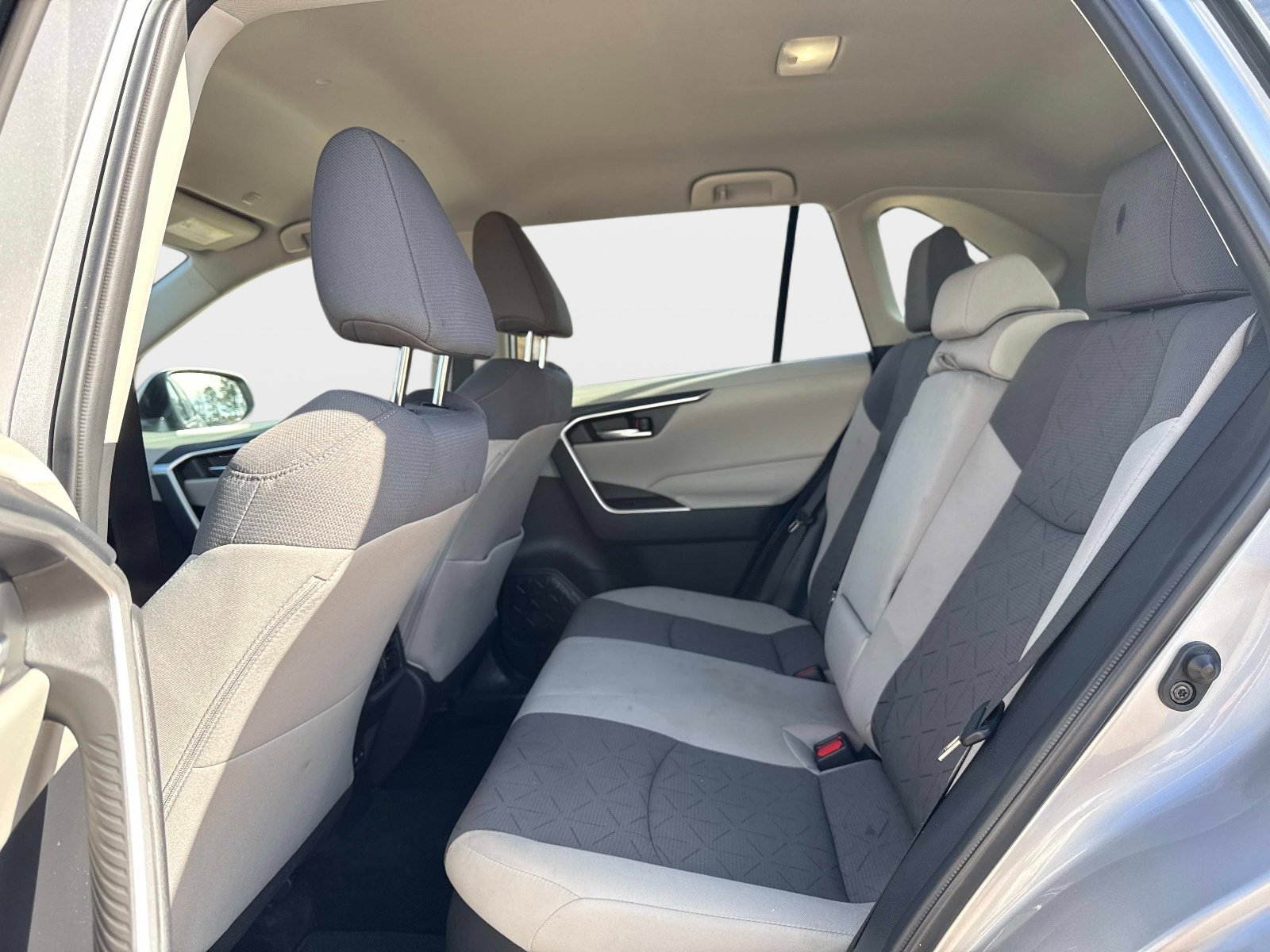 Used 2024 Toyota RAV4 XLE image 15