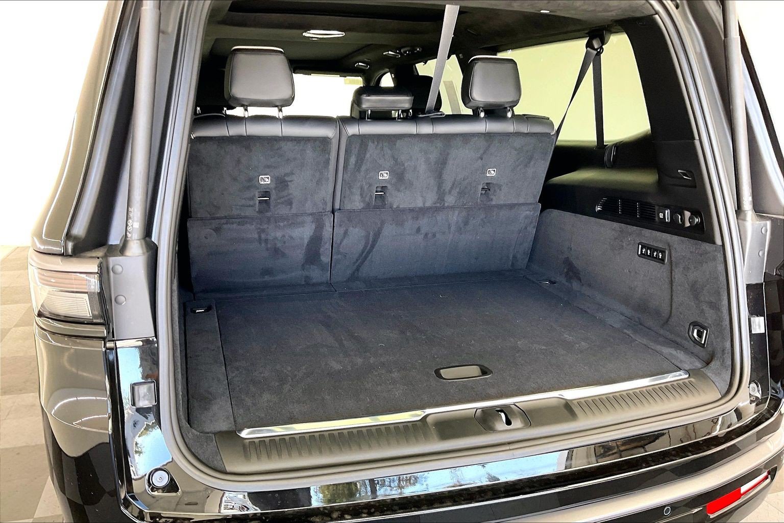 New 2026 Jeep Grand Wagoneer L Summit AWD/4WD image 11