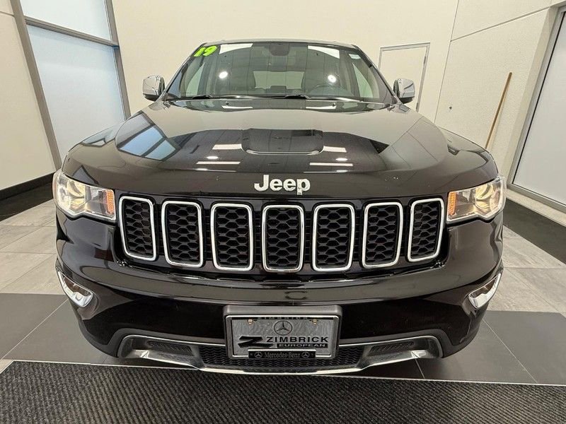 Used 2019 Jeep Grand Cherokee Limited w/ Trailer Tow Group IV AWD/4WD image 7