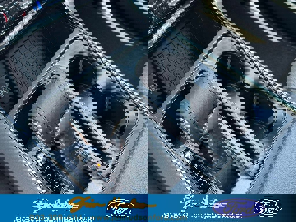 New 2025 Ford F150 Lariat w/ Equipment Group 501A Mid image 34