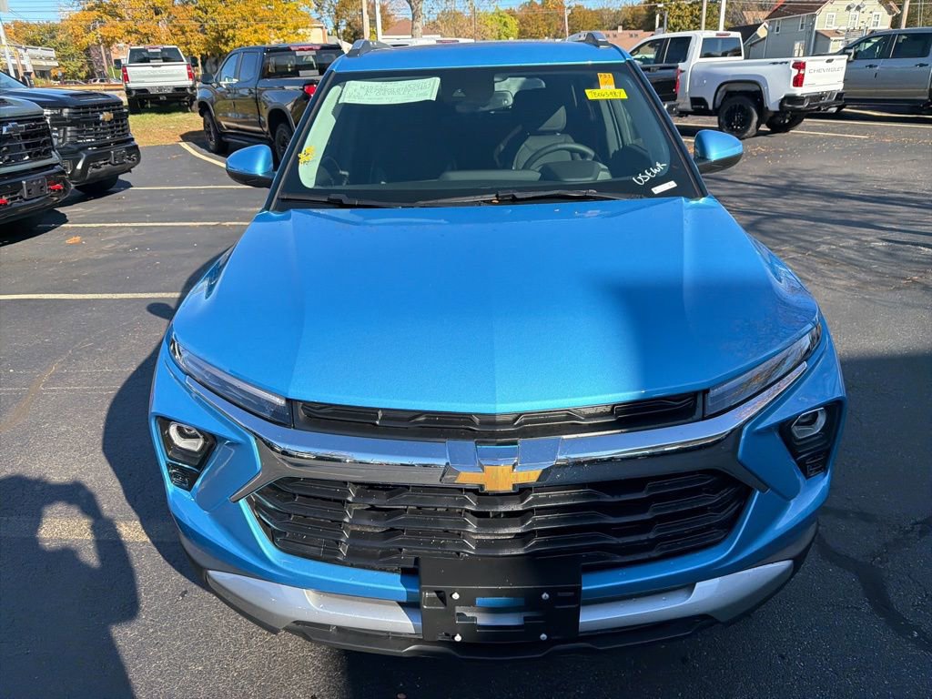 New 2026 Chevrolet TrailBlazer LT w/ Convenience Package image 2