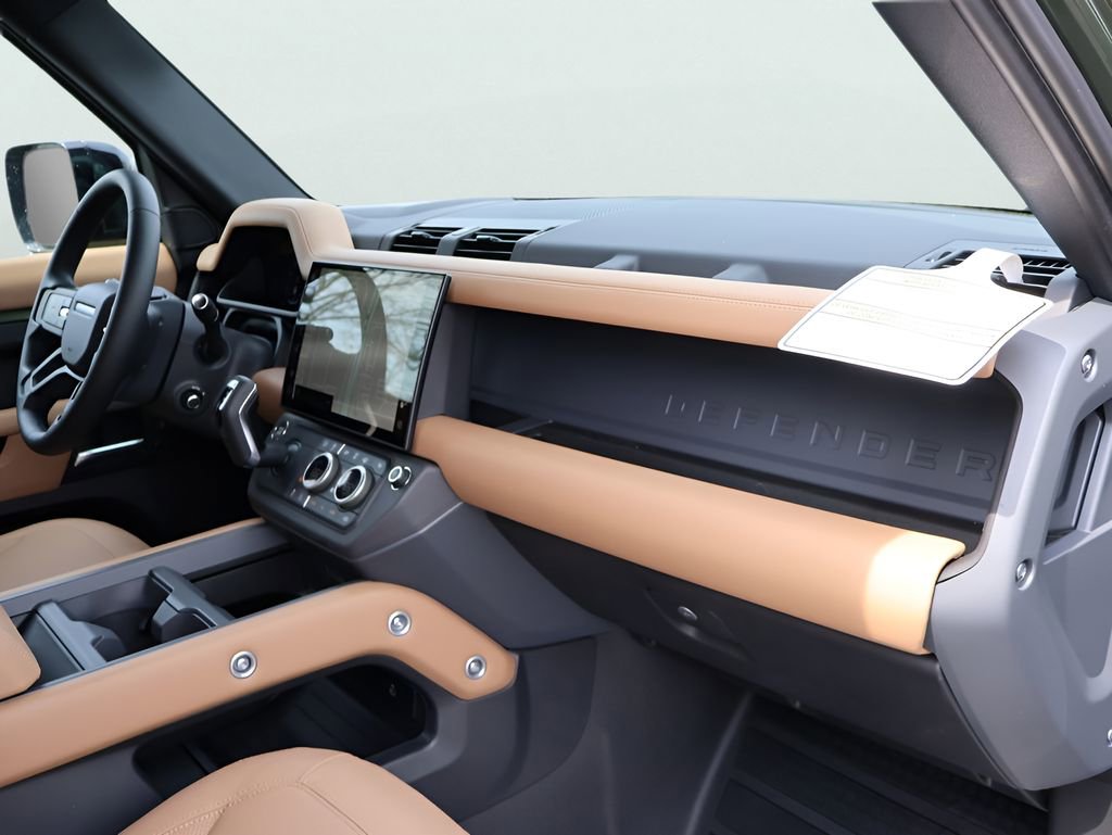 New 2026 Land Rover Defender 110 X-Dynamic SE image 10