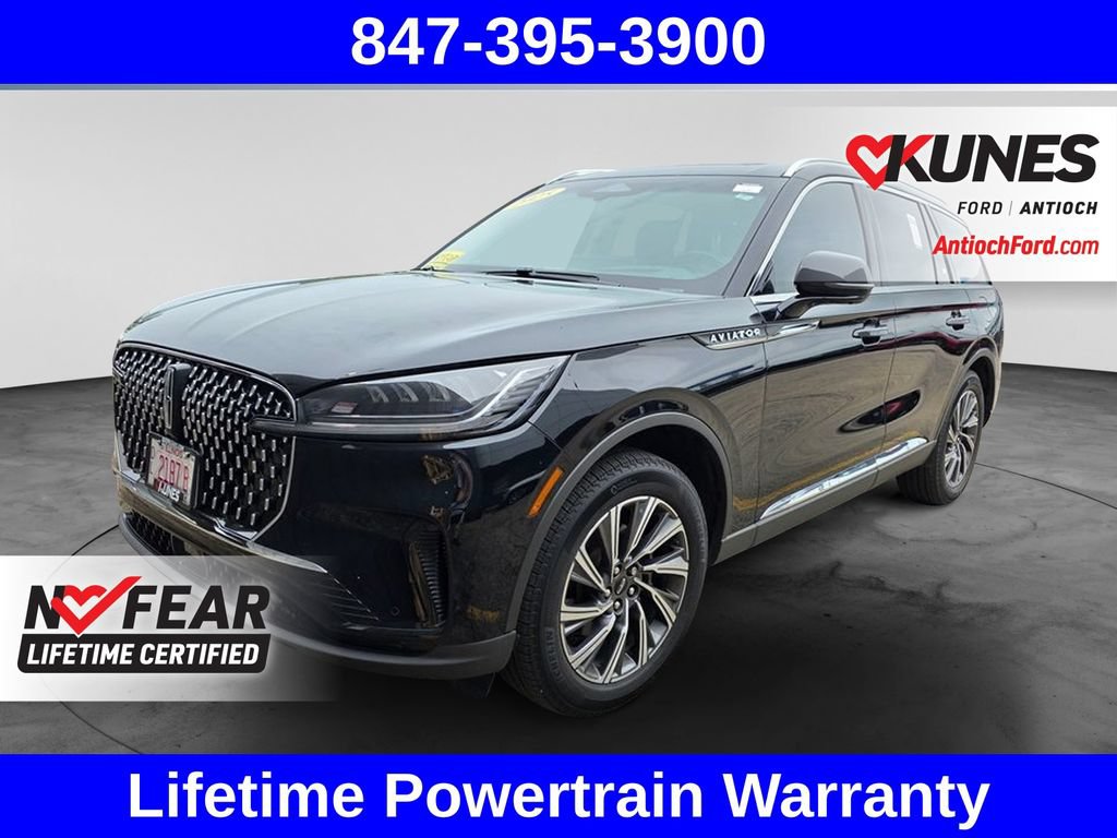 Used 2025 Lincoln Aviator AWD image 5