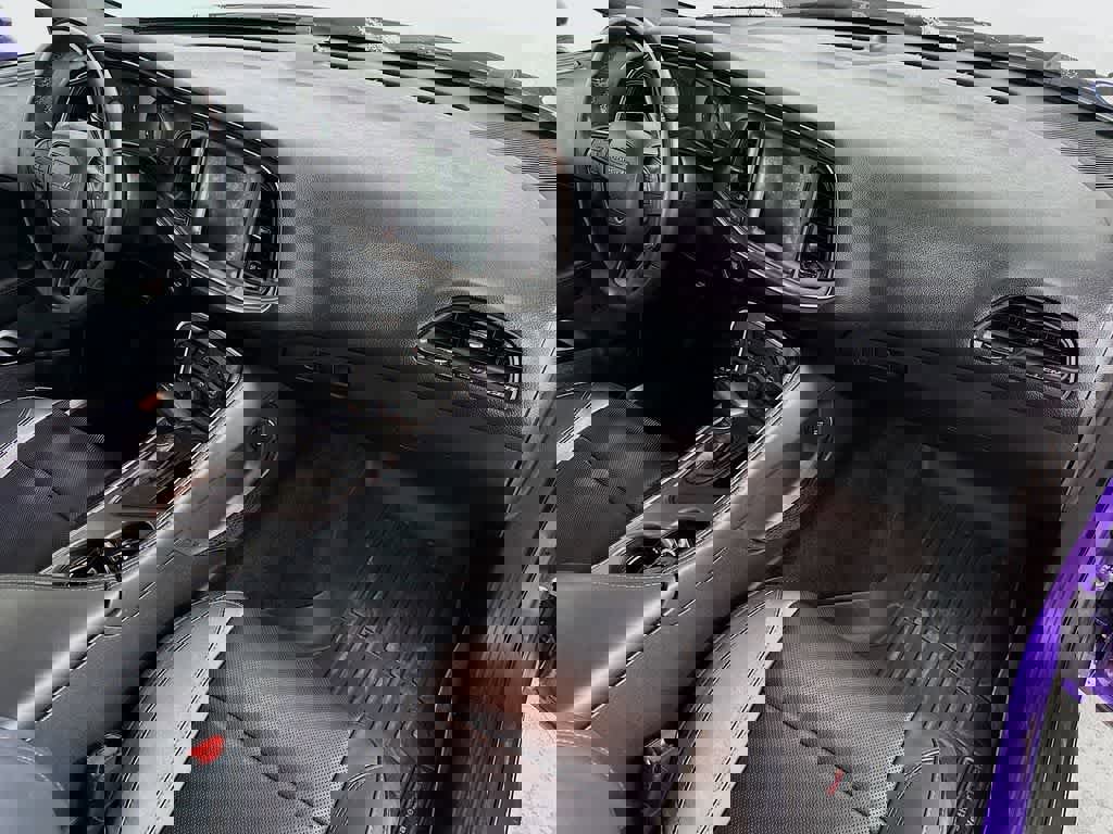 Used 2018 Dodge Challenger GT w/ Driver Convenience Group image 32