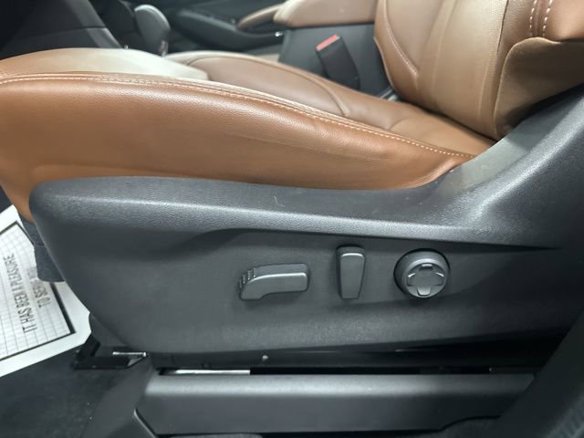 Used 2025 Subaru Ascent Touring w/ Popular Package #2 image 13