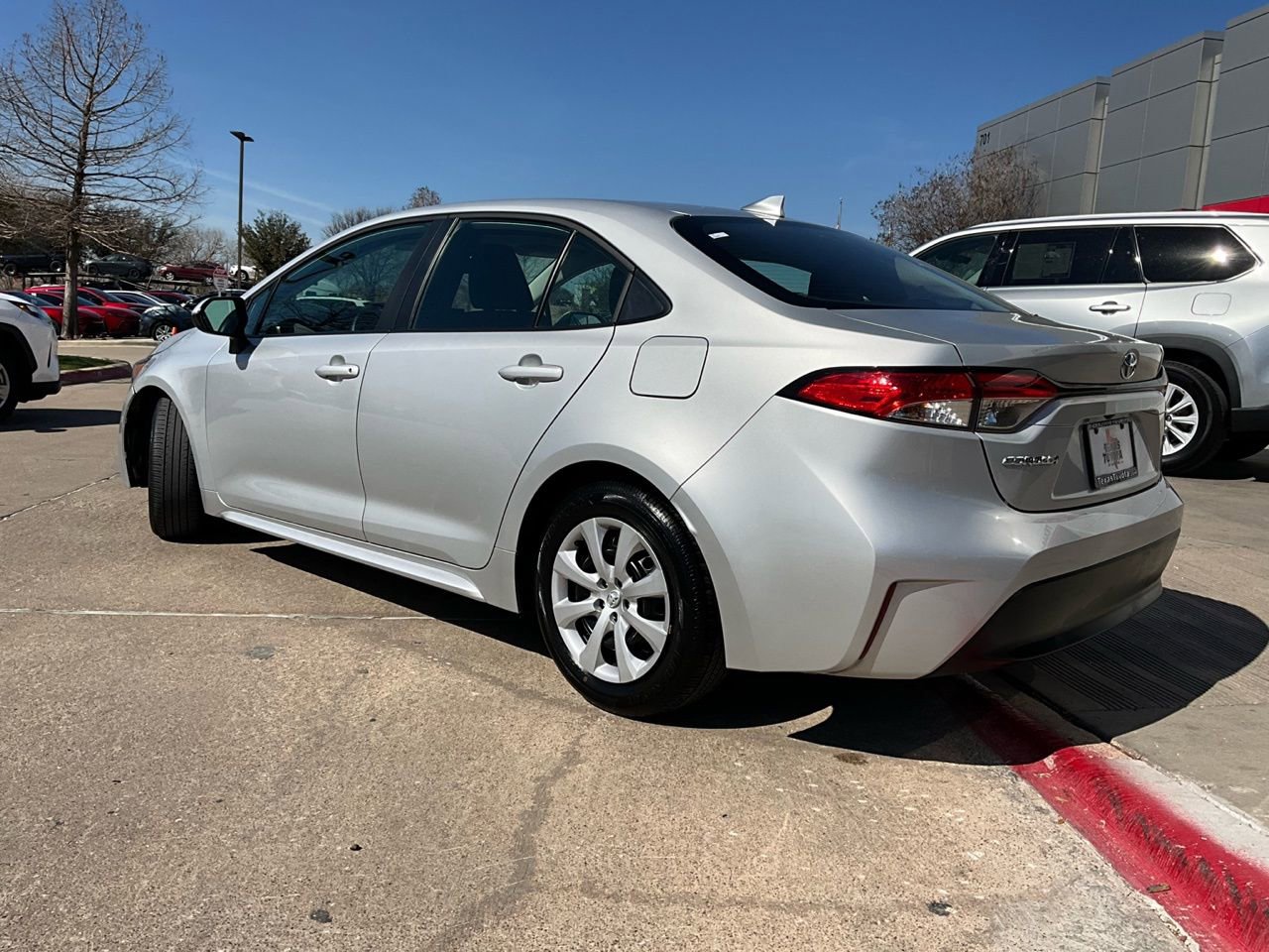 Used 2024 Toyota Corolla LE image 8