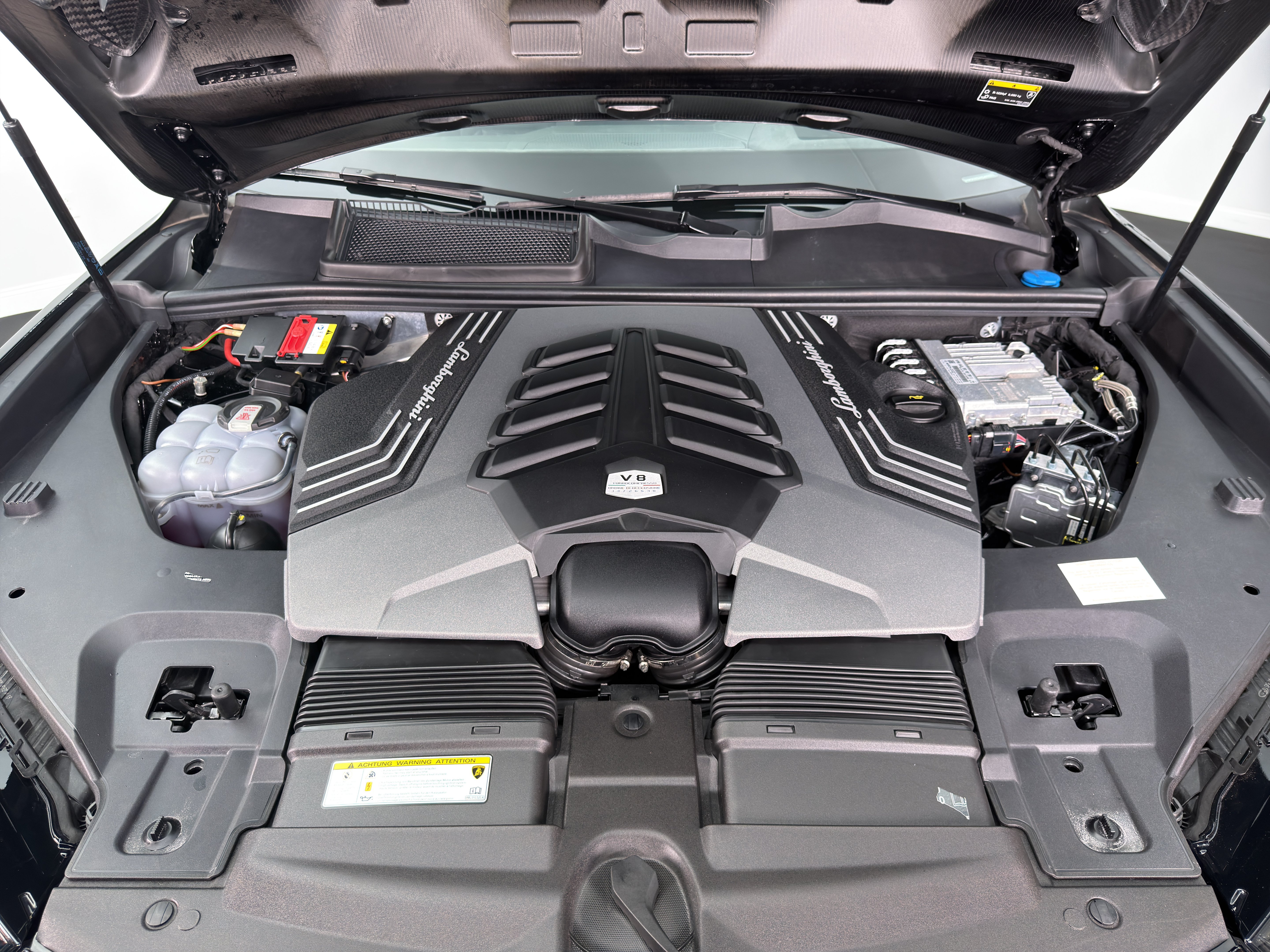Used 2023 Lamborghini Urus S AWD/4WD image 22