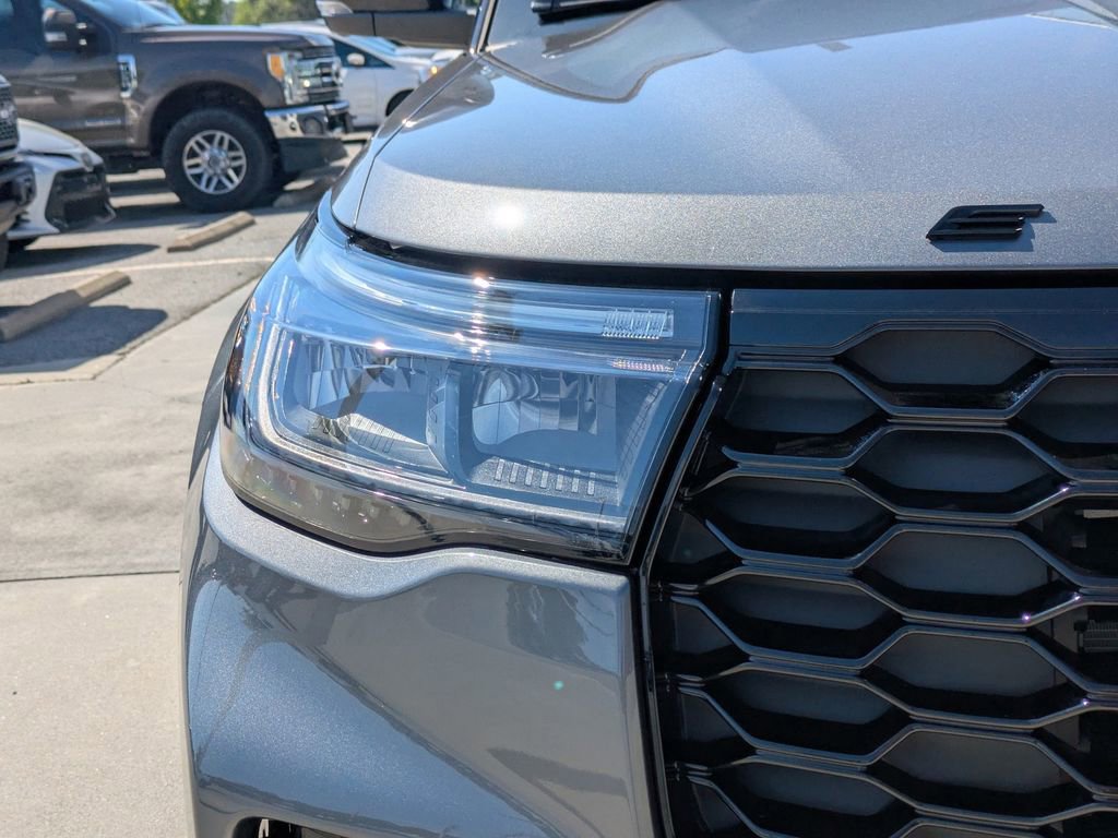 New 2026 Ford Explorer ST image 9