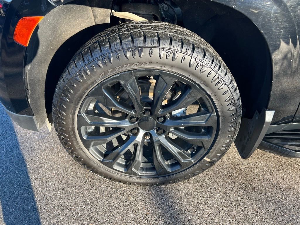 Used 2022 GMC Yukon Denali image 12