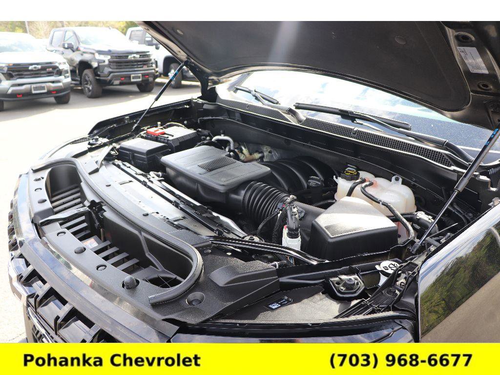 Certified 2025 Chevrolet Suburban Z71 image 34
