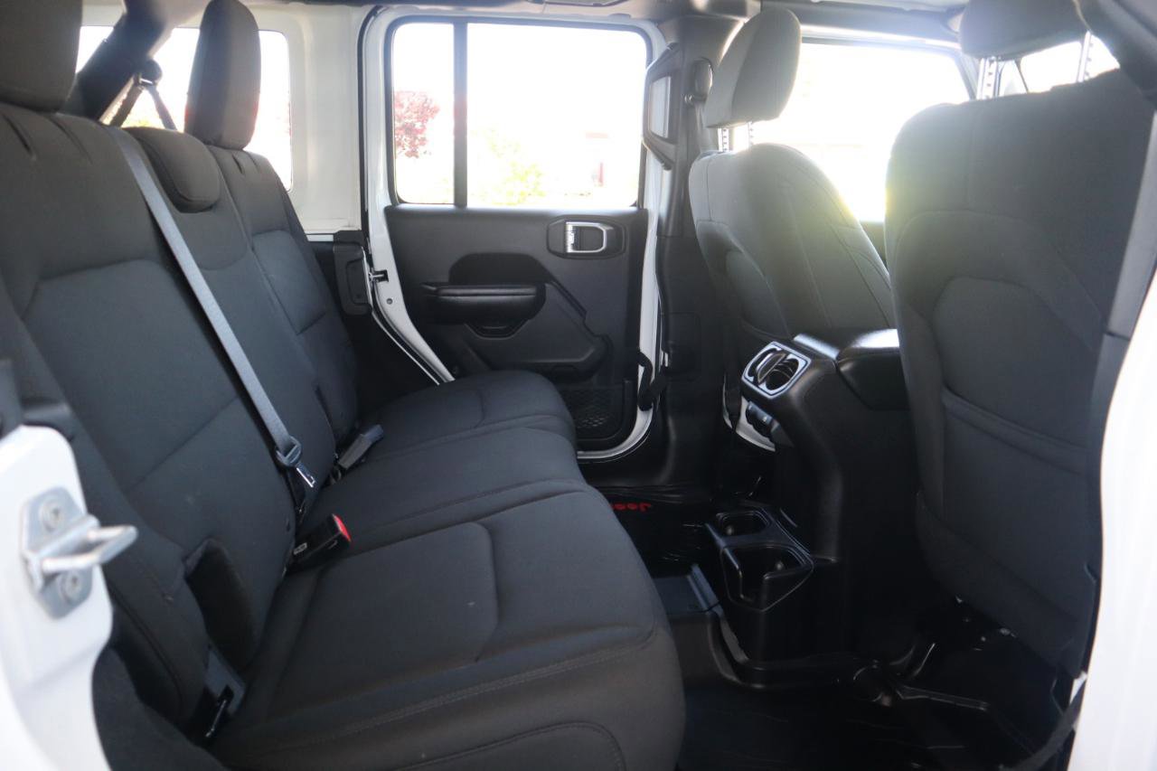 Used 2018 Jeep Wrangler Unlimited Sport S AWD/4WD image 37
