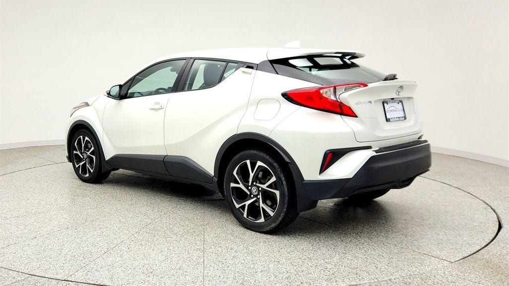 Used 2021 Toyota C-HR XLE FWD image 14