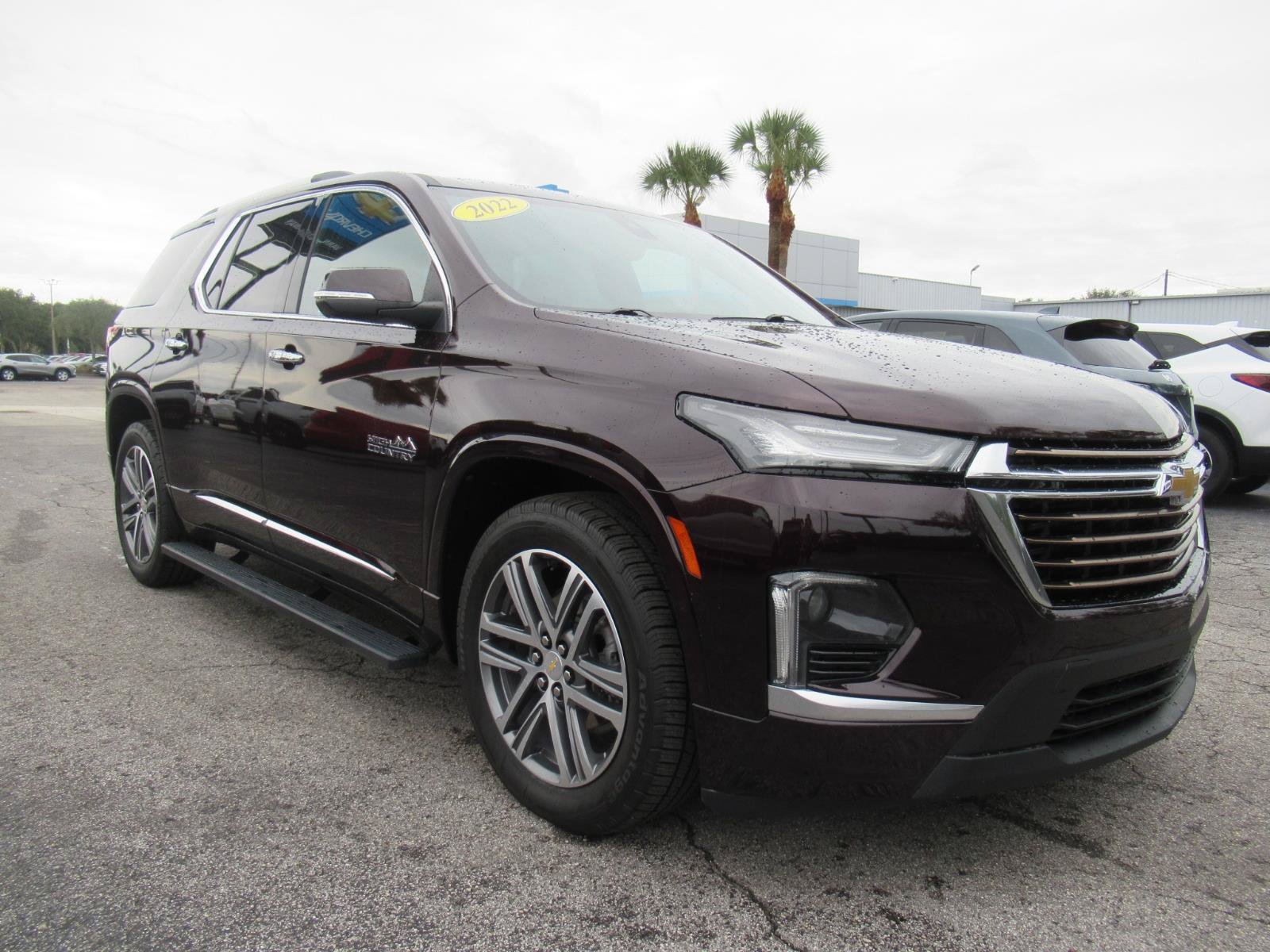 Used 2022 Chevrolet Traverse High Country FWD image 4
