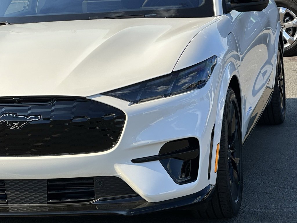 New 2025 Ford Mustang Mach-E GT w/ Interior Protection Package image 39