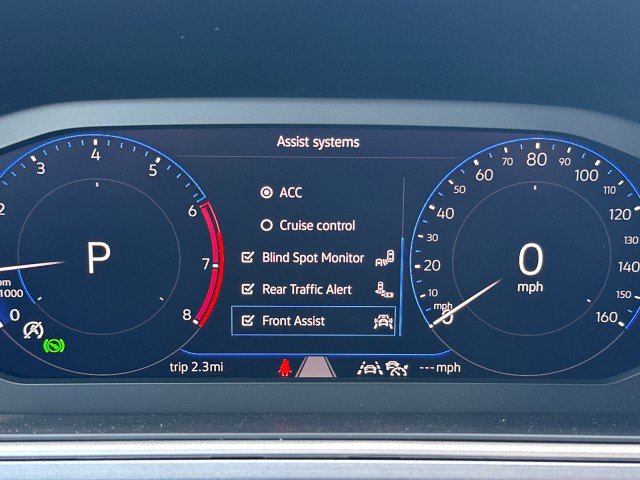 New 2025 Volkswagen Taos SEL image 37