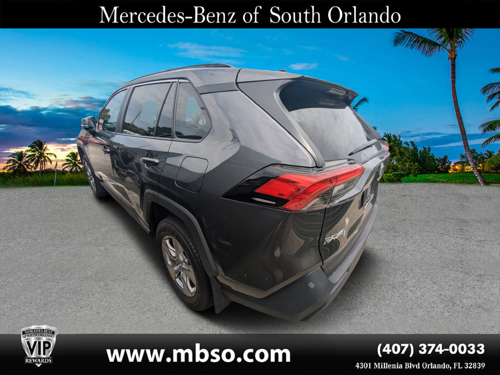 Used 2025 Toyota RAV4 XLE FWD image 15