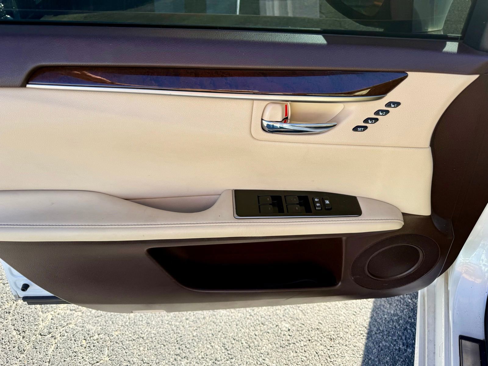 Used 2017 Lexus ES 350 image 11